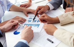 如何解決企業(yè)績效考核中的人情現(xiàn)象？