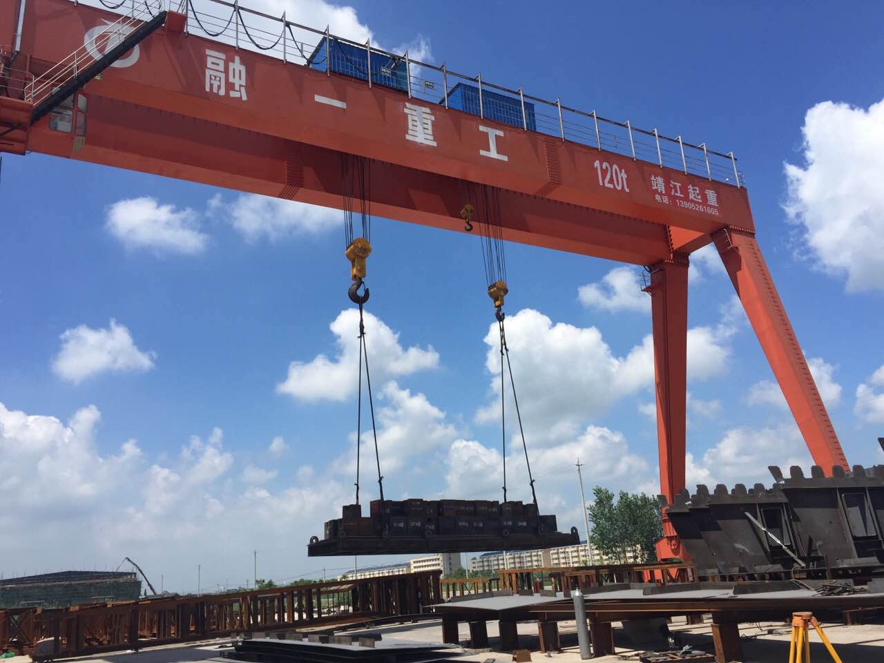 龍門吊配電磁吸盤的主梁可以隨便使用嗎？