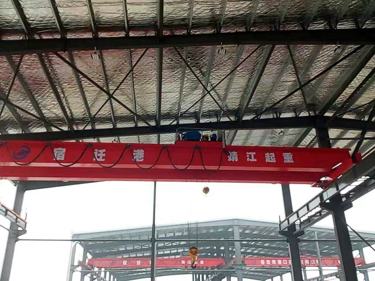 為什么箱體式的起重機(jī)價格高