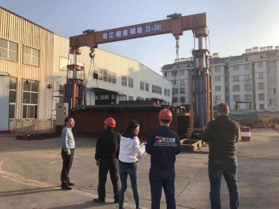 液壓龍門吊的優(yōu)勢(shì)特點(diǎn)多！